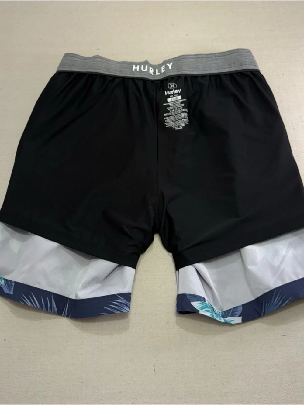 Hurley Men's Navy Floral Swim Trunks - Size Large